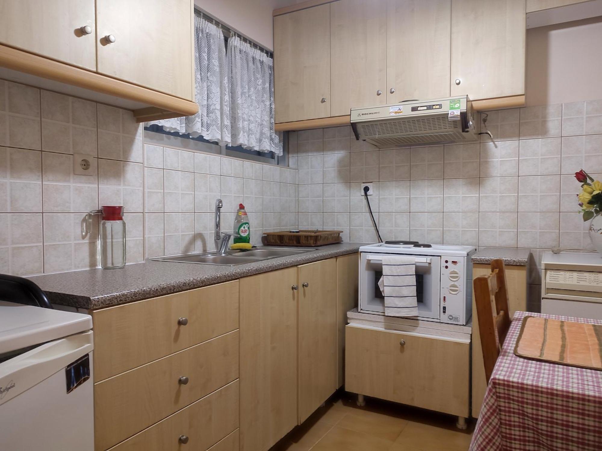 Mema'S Tranquil Studio In Patra - Free Parking エクステリア 写真